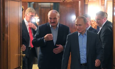 Путін відводить «силовий резерв» від кордонів Білорусі