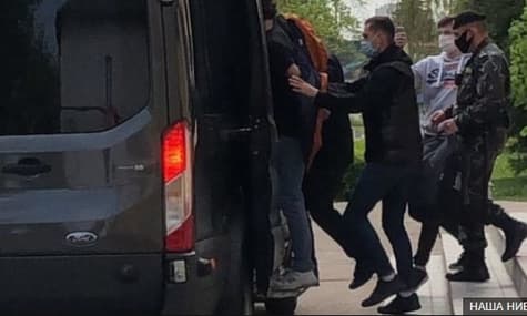 Hundreds of Opposition Figures, Bloggers, Journalists Arrested in Belarus