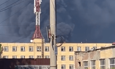 «Війна має повертатися додому». Зеленський підтвердив ураження двох хімпідприємств та інших військових об’єктів у росії
