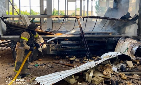 росіяни скинули два КАБи на Центральний район Херсона. Відомо про загиблу