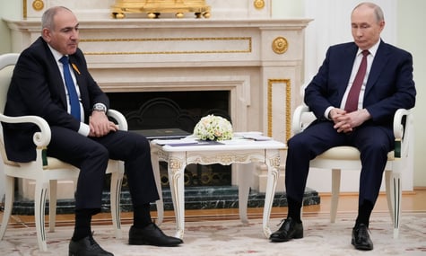 росія обмежила продукцію з Вірменії, поки путін переконував Пашиняна у «дружбі»