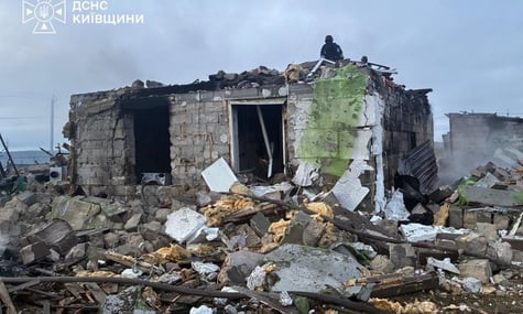 Из-за российской атаки в Киевской области пять человек пострадали. В Конотопе повреждены учебные и медицинские заведения (ДОПОЛНЕНО)