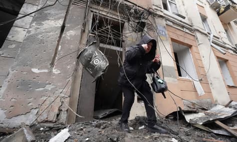 Russian strike on Kharkiv, large Russian offensive already underway?: last night's highlights