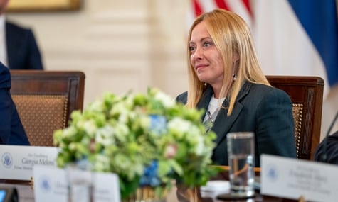 Мікрофон на зустрічі Трампа зафіксував, як Мелоні дивувалася відкритості заходу: Я ніколи не хочу спілкуватися з пресою