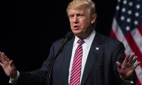 Аккаунты Трампа в Facebook и Instagram снова доступны, несмотря на обещание Цукерберга