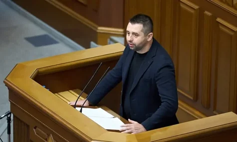 Арахамія розповів про оновлений склад Кабміну після засідання фракції разом із Зеленським