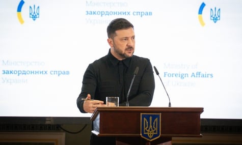 Зеленський закликав упорядкувати календар: Бувають погані календарні збіги