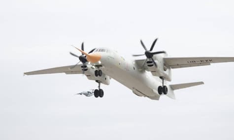 Україна представила новітній літак Ан-132 на виставці в Індії