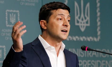 Зеленский призвал сообщать в НАБУ о взятках и «откатах»