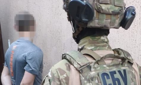 У трьох областях затримали «чорних зброярів», які торгували трофейними гранатометами — СБУ