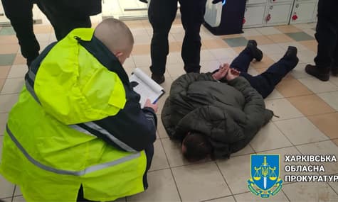 У Харкові затримали шахрая, який за гроші обіцяв дружині загиблого військового «повернути його з полону»