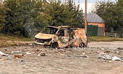росіяни атакували бригаду газової служби на Сумщині: авто згоріло вщент