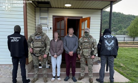 Заробили понад $700 тисяч. Депутат і поліціянт серед організаторів схеми незаконного переправлення чоловіків за кордон — ОГП