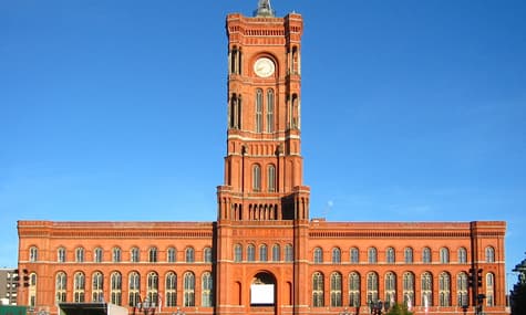 Українці можуть залишатися у Німеччині з недійсним паспортом — Сенат Берліну