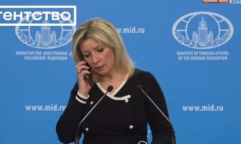 Захарова во время брифинга получила приказ не комментировать удар межконтинентальной баллистикой по Украине (ВИДЕО)