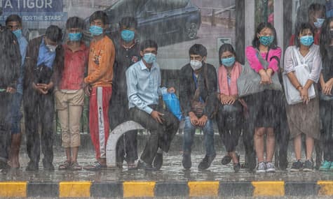 Друга коронавірусна хвиля. Як різні країни світу переживають новий виток хвороби