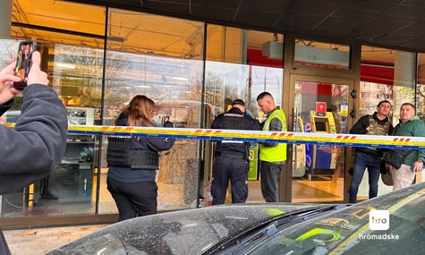 Супермаркет, у якому стрілець тримав заручників