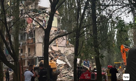 Во время ночной атаки на Киев пострадала квартира журналистки hromadske. Они с мужем получили ранения