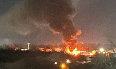 рф заявила об атаке дронов в ряде областей. В двух регионах повреждены нефтебазы