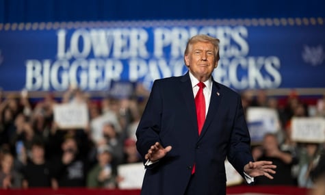 Трамп попросив доповнити свій публічний графік більшою кількістю подій, щоб усі бачили, що він працює — CNN