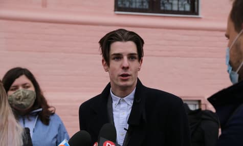 Суд відправив активіста Ратушного під цілодобовий домашній арешт через акцію на Банковій