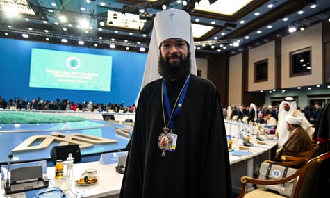 Стало відомо, про що Папа Римський говорив із представником РПЦ: згадали Україну і розвиток відносин