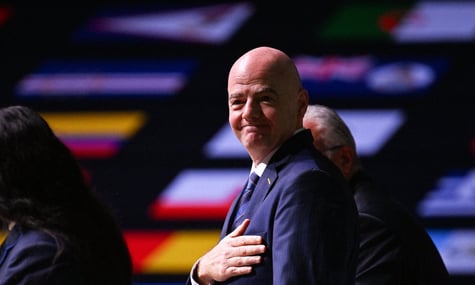 ФІФА відмовилася від плану продати частки прав на чемпіонати світу після погроз бойкоту і критики