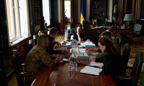 Більші виплати й демобілізація. Зеленський оголосив про початок реформи армії