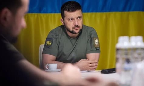 Зеленський скликав Ставку: говорили про комплектування наступальних бригад і швидку логістику