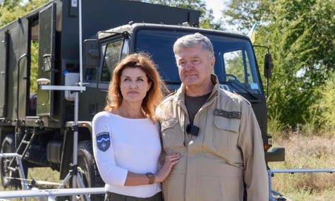 Суд дозволив подружжю Порошенків поділити майно