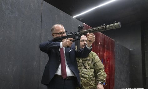 У Латвії хотіли відставки міністра оборони після інциденту з українськими дронами