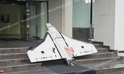 Послу рф у Молдові показали дрон, який упав у країні. Він поставив під сумнів: «Ви самі в це вірите?»