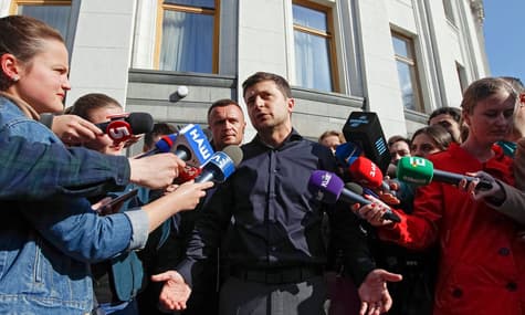 Зеленський прокоментує можливий розпуск Ради, коли відеопетиція на каналі його команди набере 1 млн переглядів