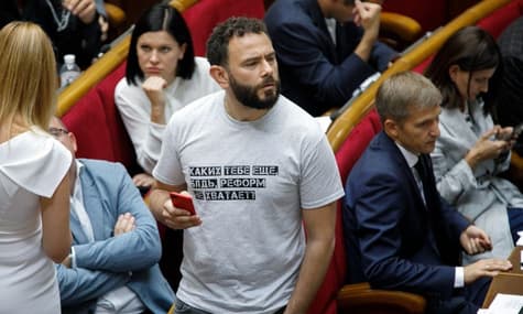 Дубинского исключили из фракции «Слуга Народа». Ранее Зеленский дважды предлагал ему уйти самостоятельно