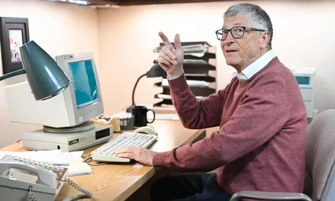 Білл Гейтс «в останню хвилину» відмовився від виступу на саміті на тлі скандалу з «файлами Епштейна»