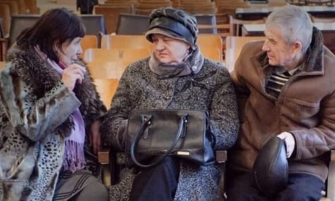 No Way Home for Residents of Ukraine's "Gray Zone"