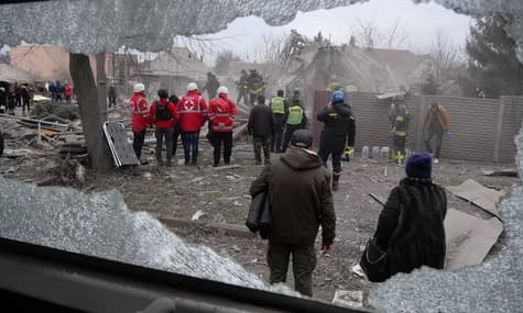 В Запорожье количество погибших от атаки 29 декабря возросло до девяти. В городе объявили траур