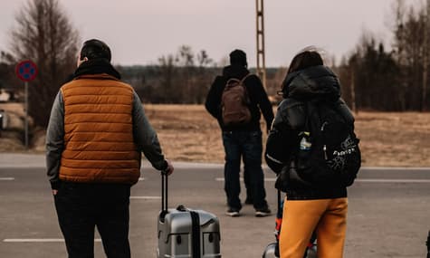 Украина «оказывает давление» на ЕС, чтобы там способствовали возвращению беженцев домой — Politico