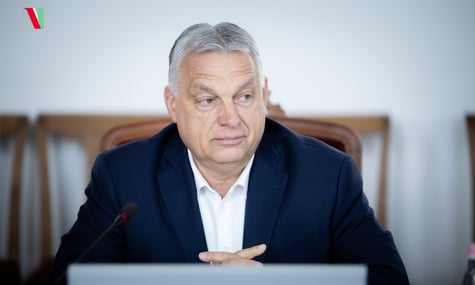 Орбан показав, як проголосував проти членства України в ЄС