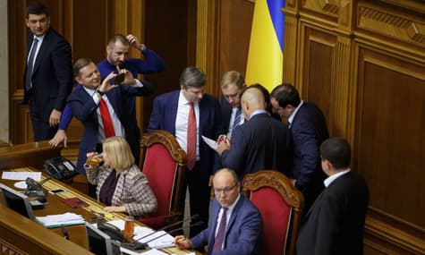 «Нині вже»: Як уночі бюджет на 2019 рік ухвалювали