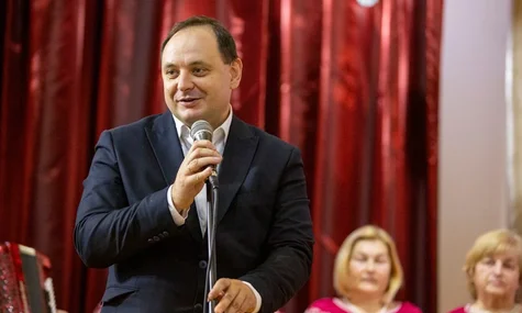«Ти громадський довбой*б». Міський голова Івано-Франківська Марцінків посварився з громадським активістом