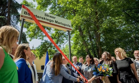 У Гданську біля консульства рф з'явився сквер імені Героїчного Маріуполя