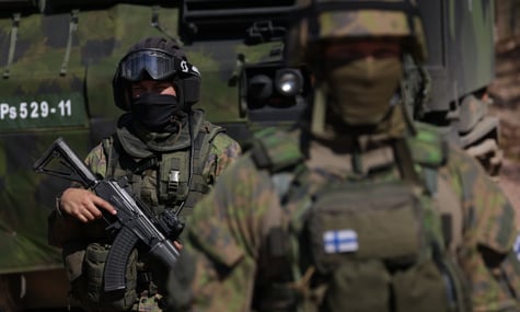 У Фінляндії «дуже уважно» стежать за маневрами рф на кордонах — генерал