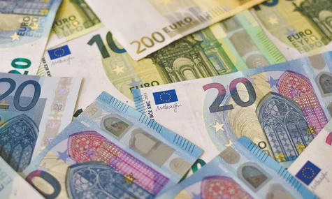 Україна отримала ще 1 млрд євро від заморожених активів рф