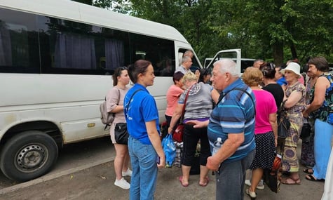 Ситуація на транзитному пункті для евакуйованих у Павлограді стабілізувалася: волонтер розповів, яка там ситуація