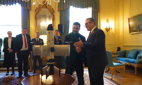 Велика Британія може відправити на Близький Схід тисячі дронів, які розробляє спільно з Україною — Telegraph