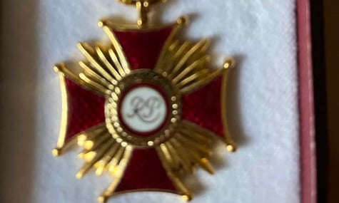Ексдепутат Сейму Польщі також повернув Навроцькому нагороду як «знак протесту проти дурного рішення»