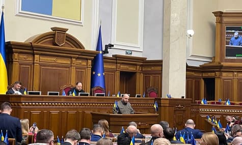 Рада підтримала оновлений законопроєкт про мобілізацію. Що він змінить?
