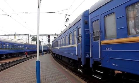 «Укрзализныця» назначила дополнительные эвакуационные рейсы на 19 марта