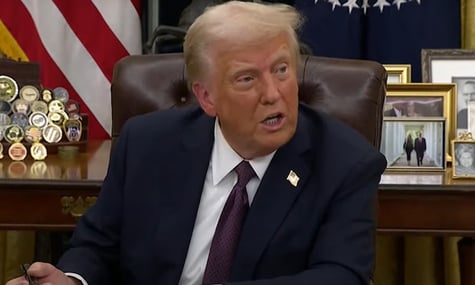 Трамп: Зеленский хочет заключить соглашение, а вот относительно путина — не знаю